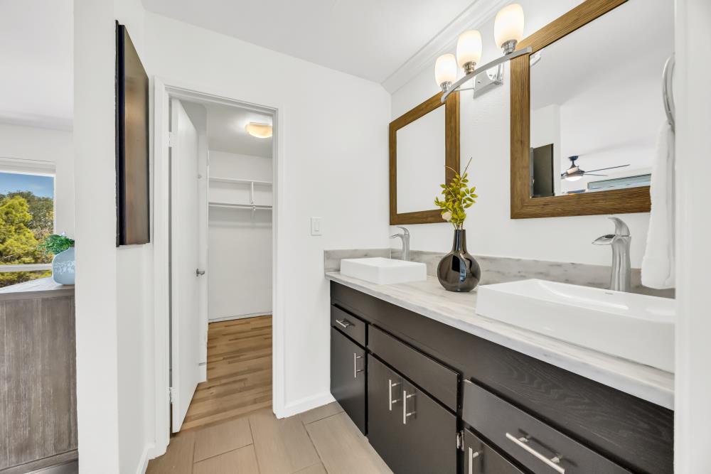 3539 Ridgeview Drive