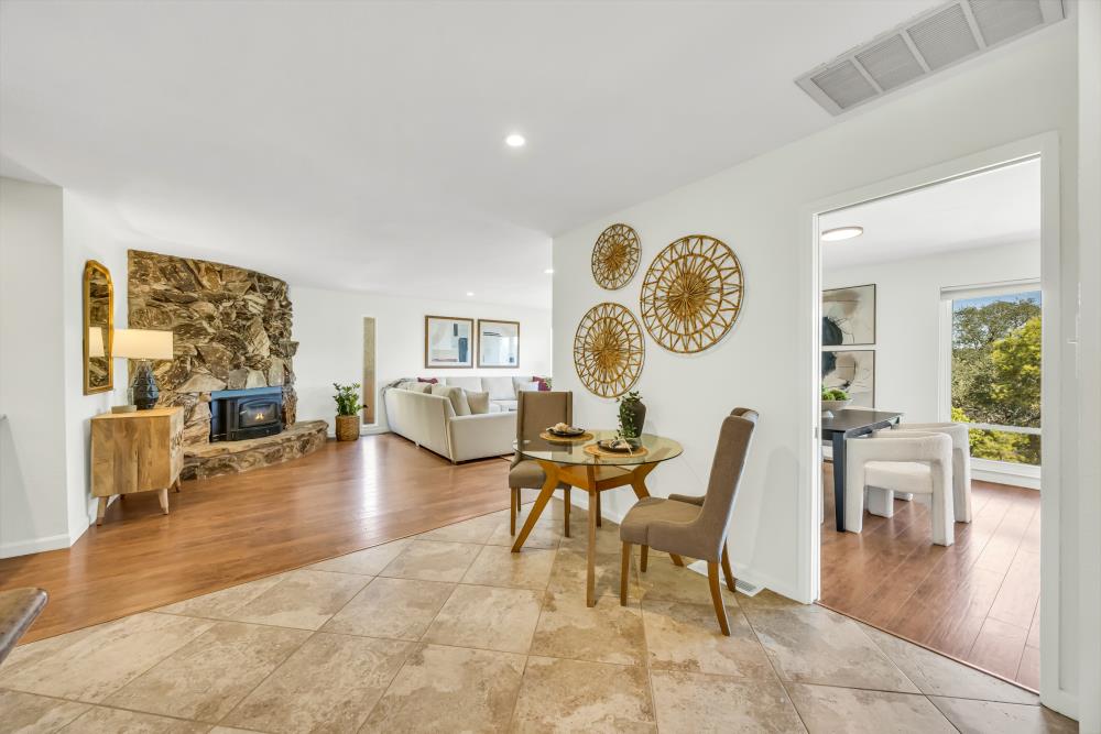 3539 Ridgeview Drive