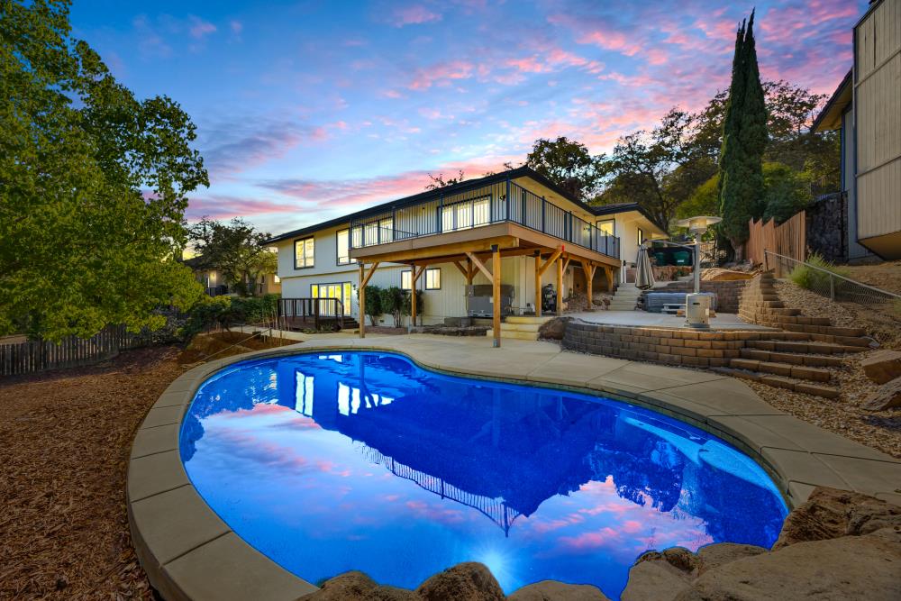 3539 Ridgeview Drive