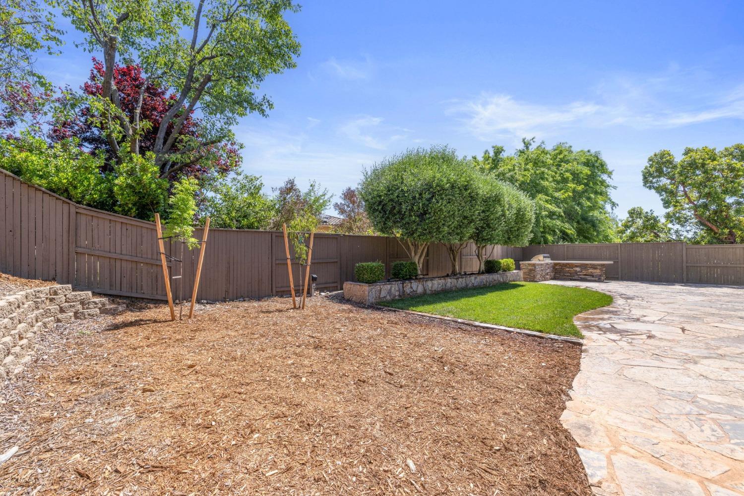 8021 Murcia Way
