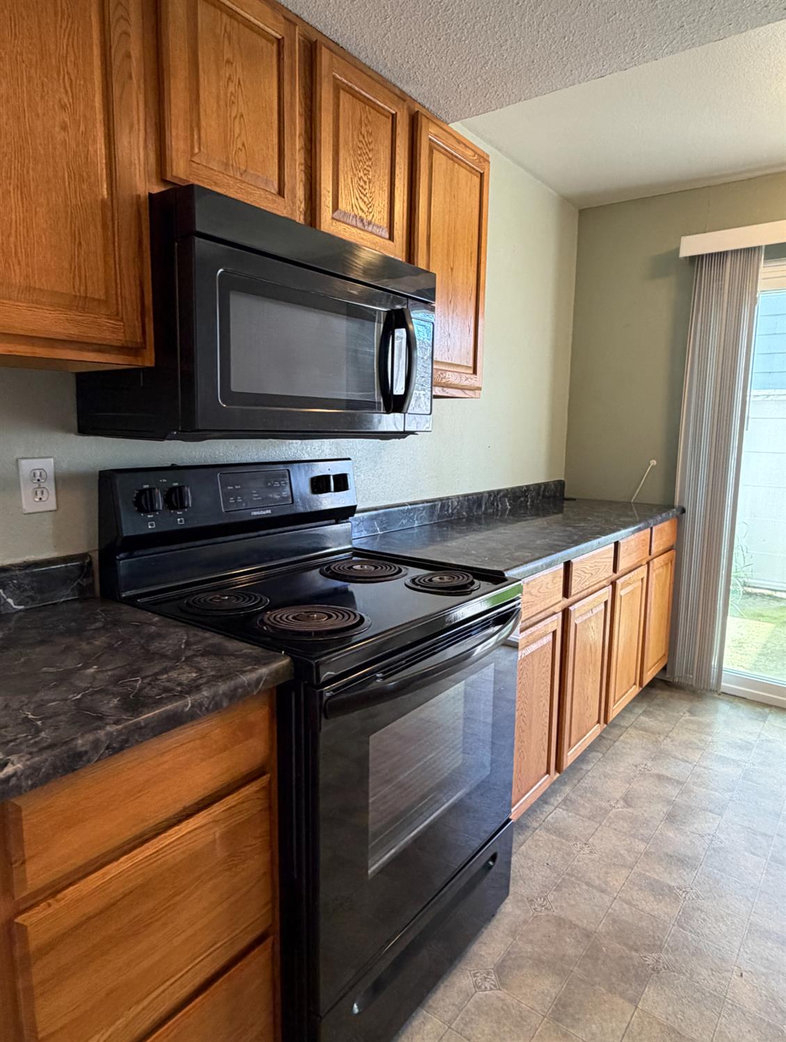 8240 Center Parkway 68