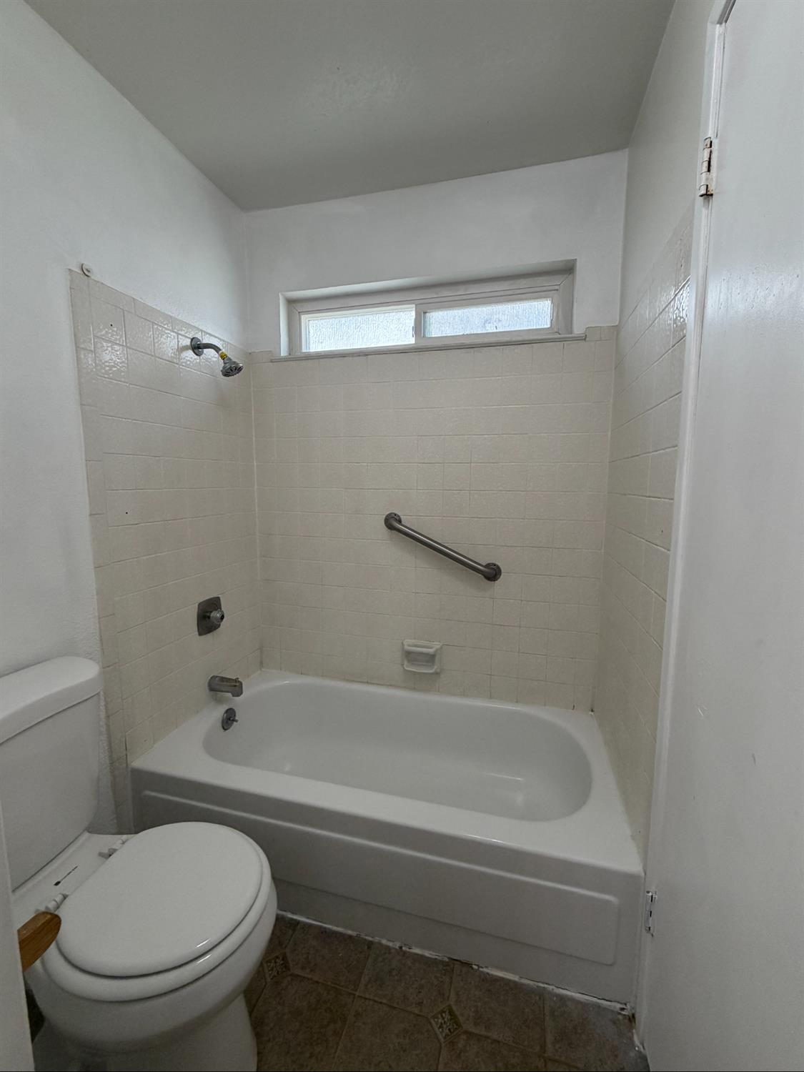 8240 Center Parkway 68