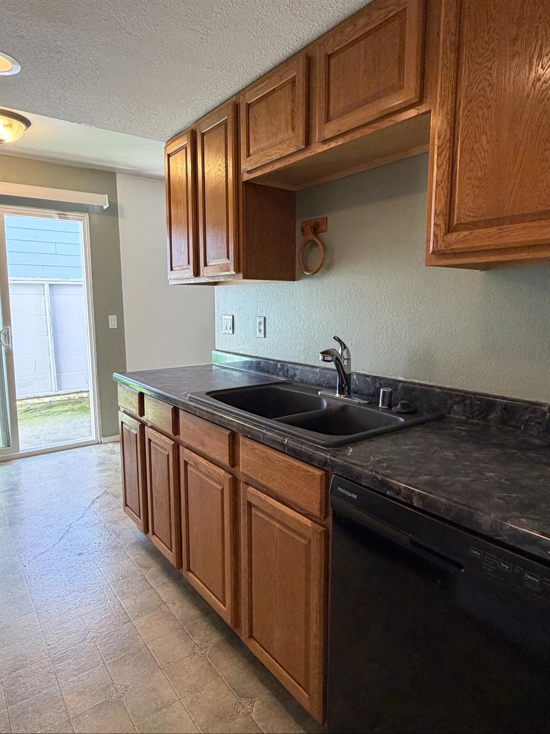 8240 Center Parkway 68