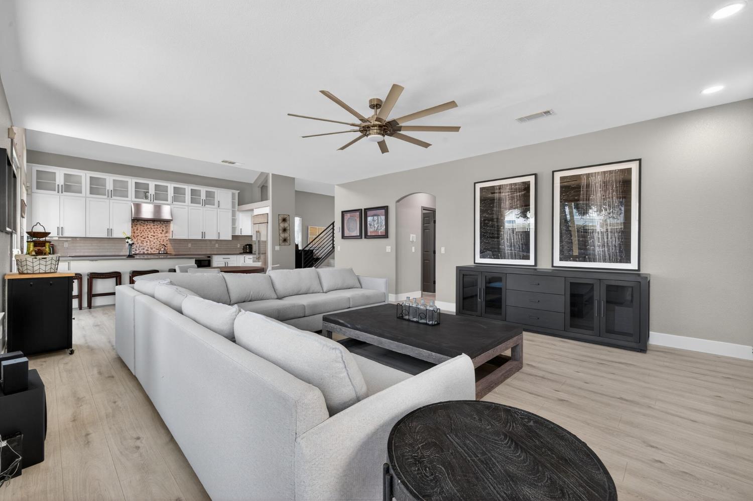 3672 Mammoth Cave Circle