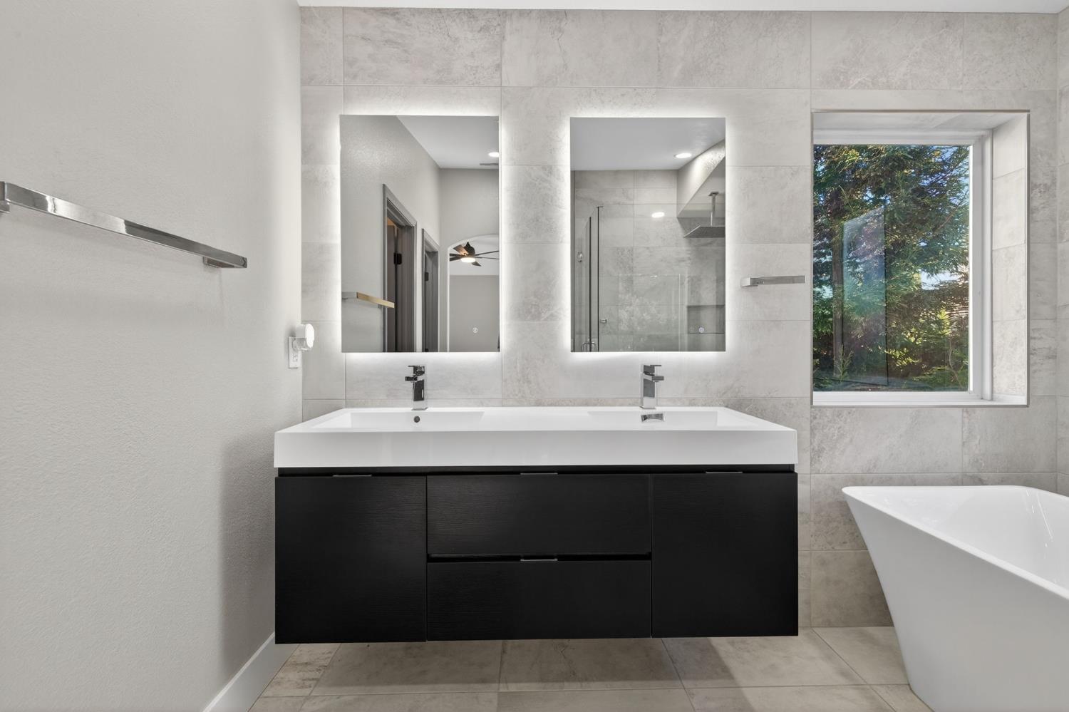 3672 Mammoth Cave Circle