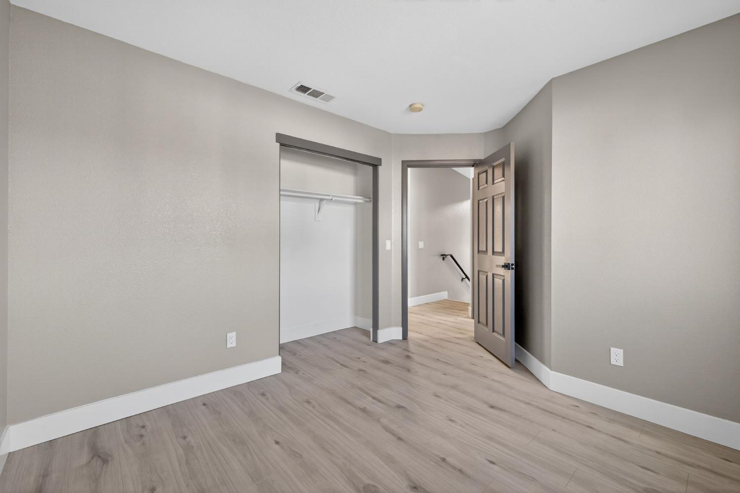 3672 Mammoth Cave Circle