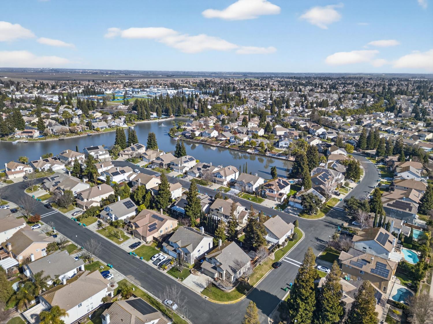 3672 Mammoth Cave Circle