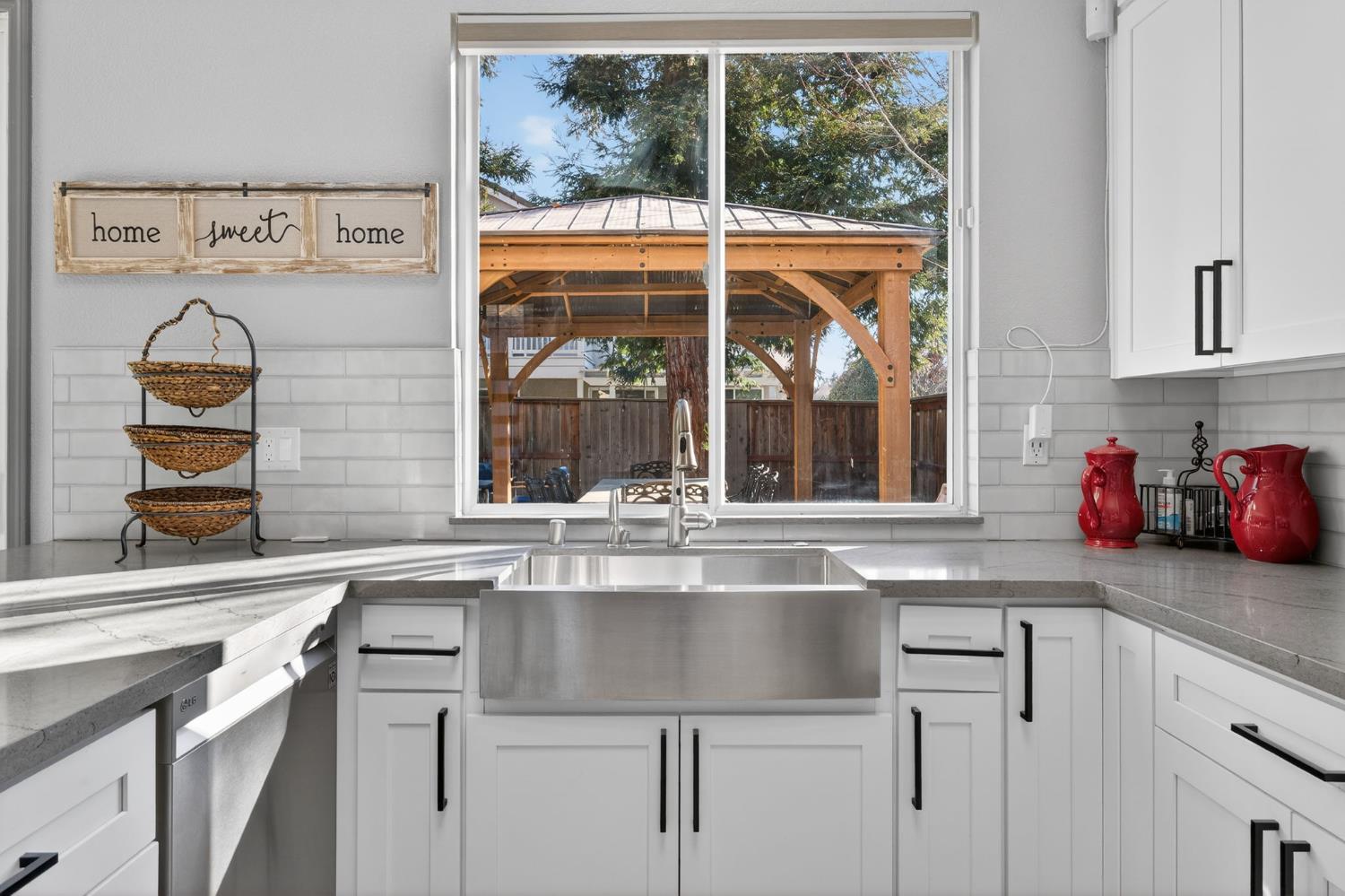 3672 Mammoth Cave Circle