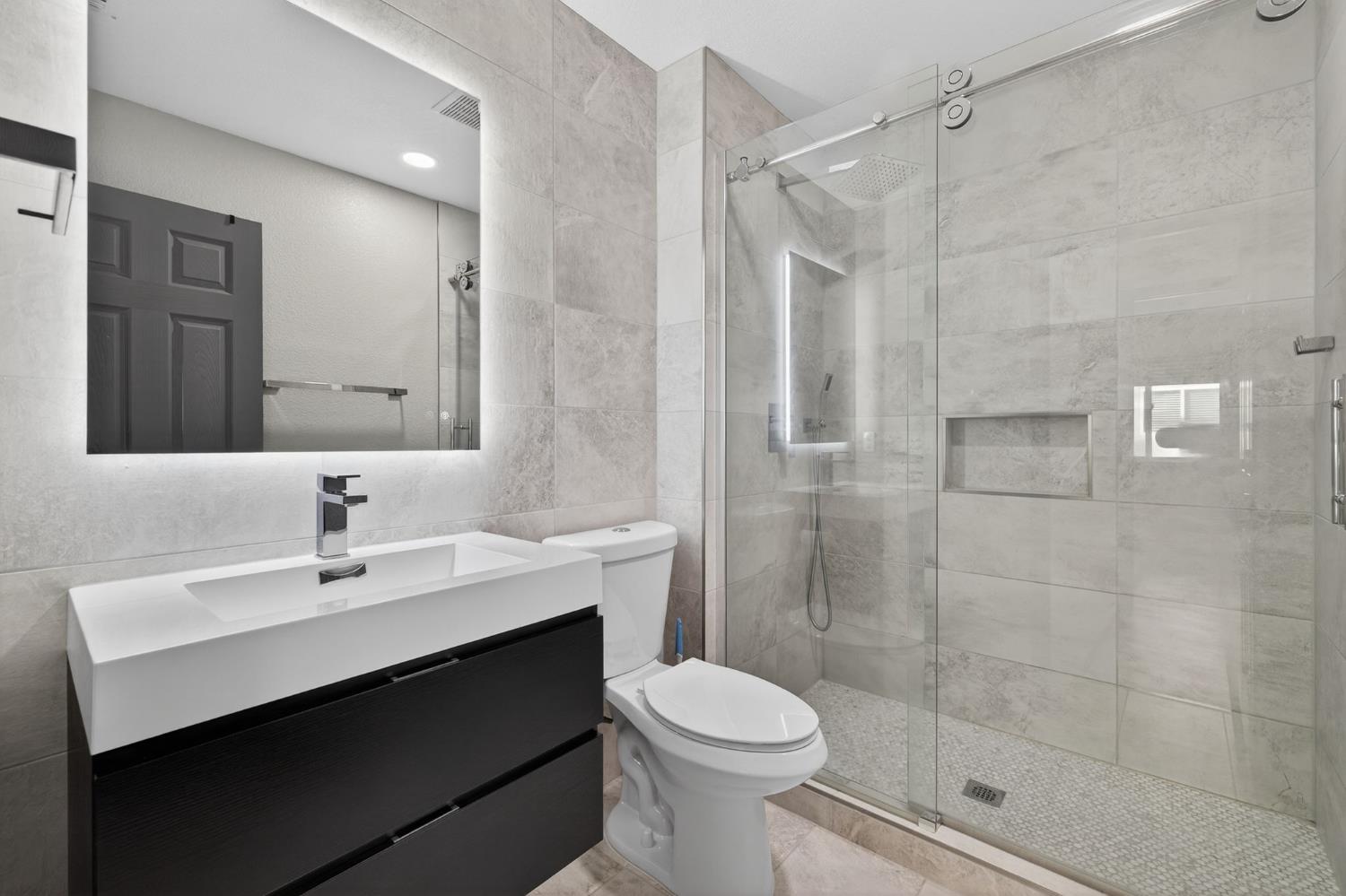 3672 Mammoth Cave Circle