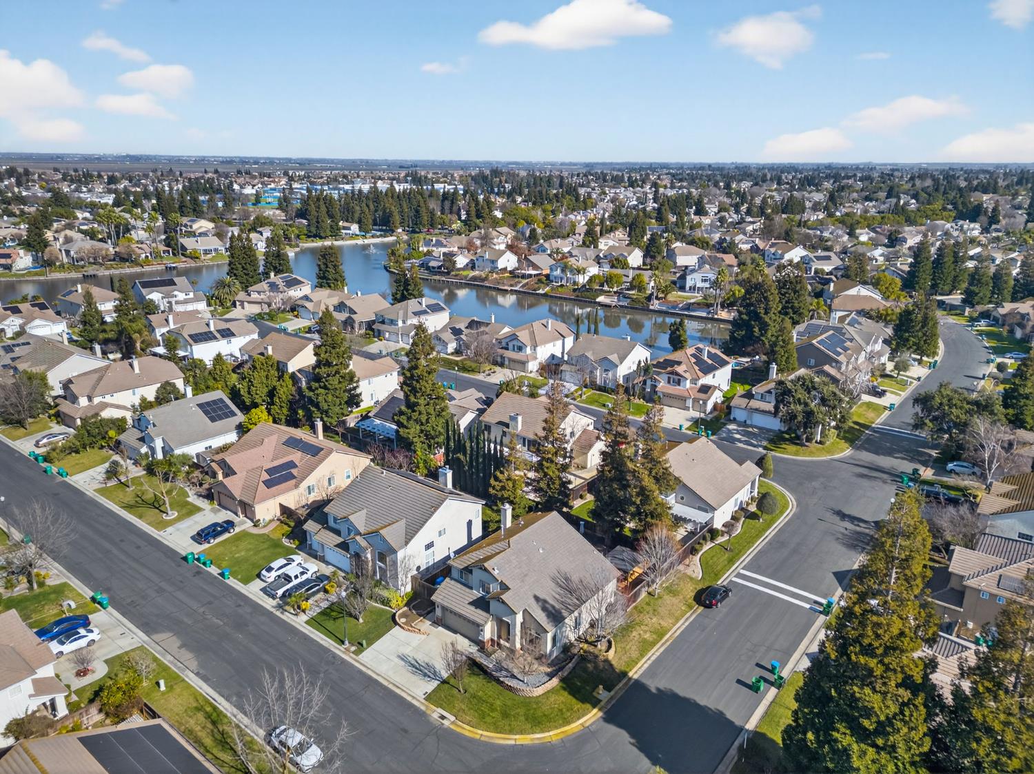 3672 Mammoth Cave Circle