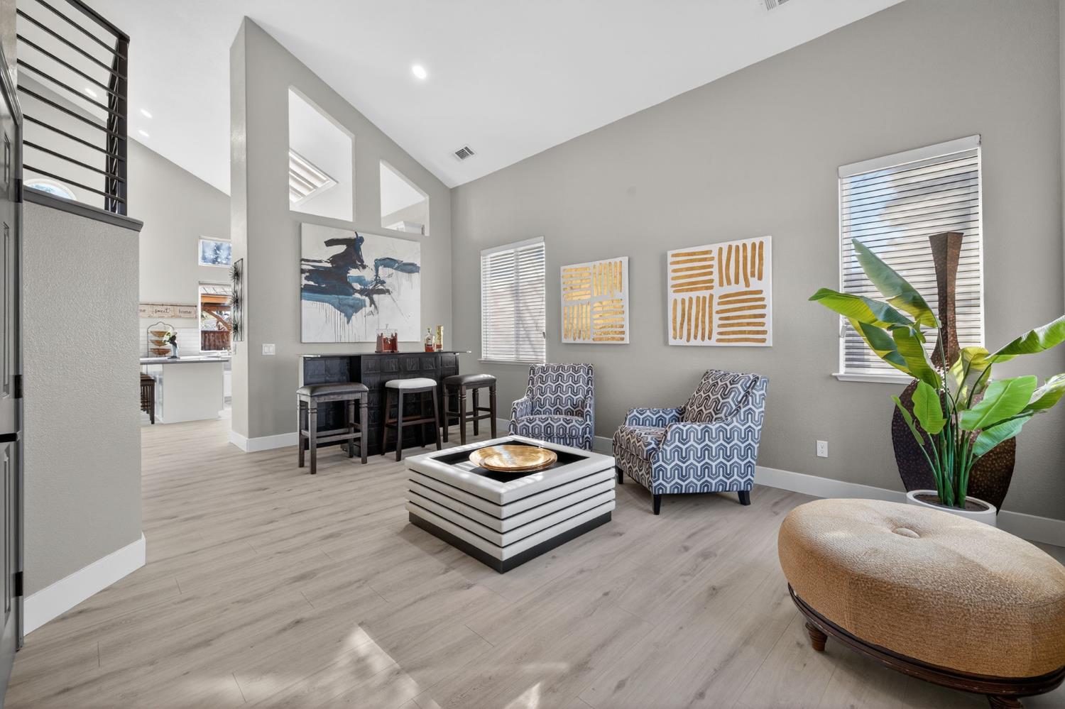 3672 Mammoth Cave Circle