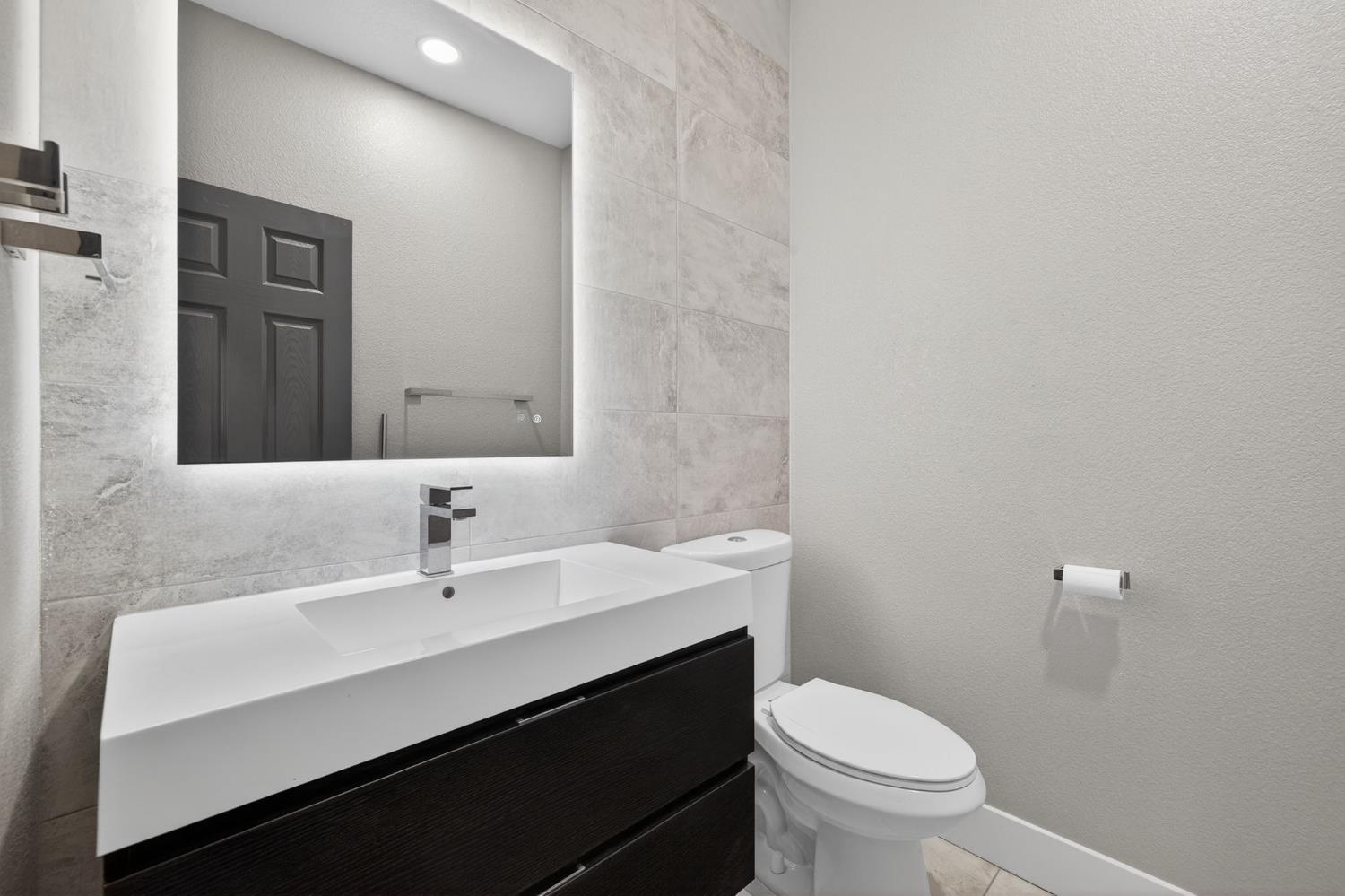 3672 Mammoth Cave Circle