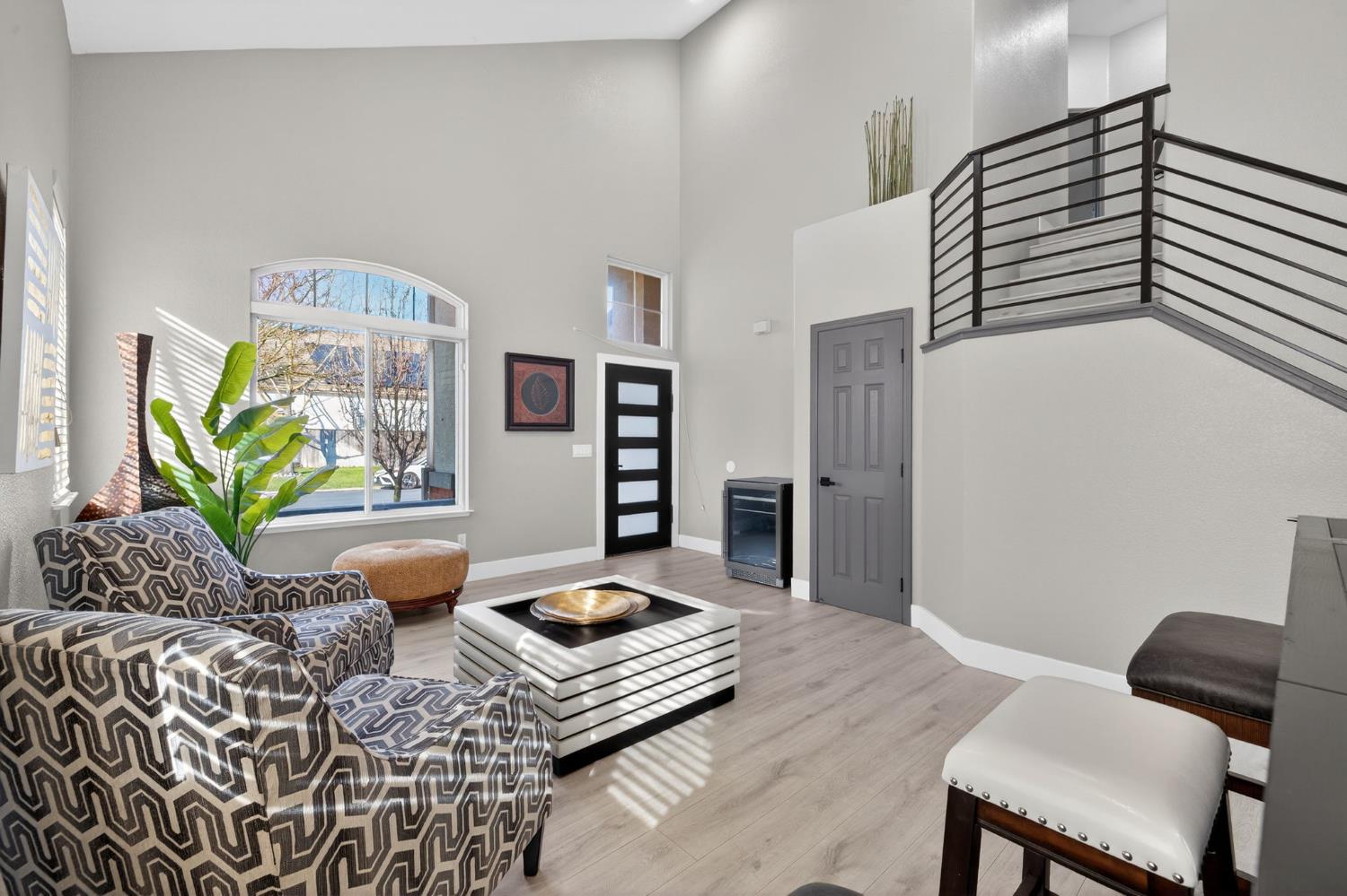 3672 Mammoth Cave Circle