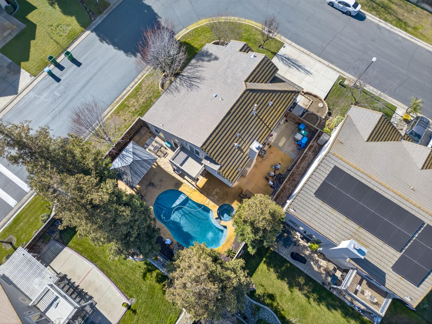 3672 Mammoth Cave Circle