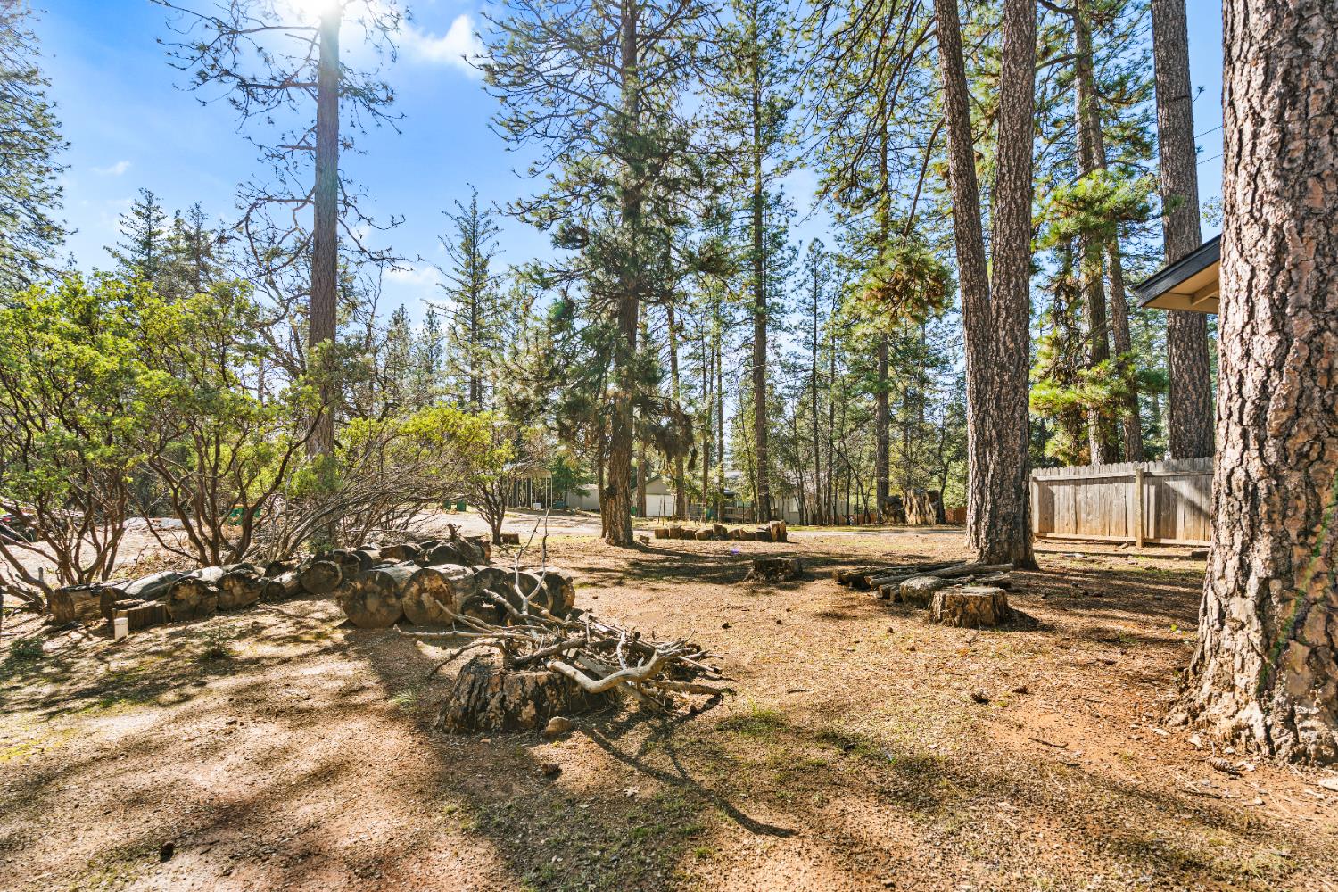 5249 Overland Way