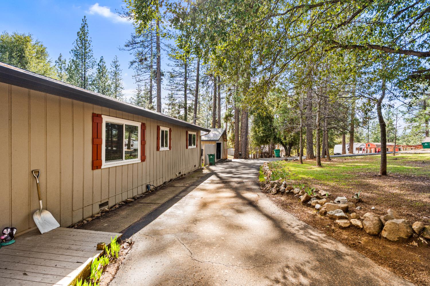 5249 Overland Way