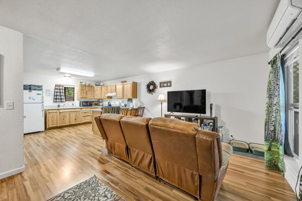 2960 Back Pack Trail