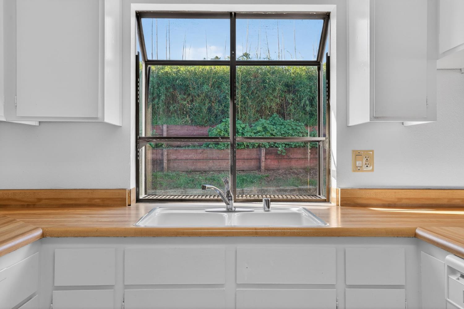 10082 Kern River Court