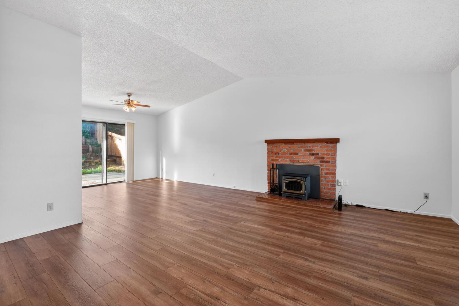 10082 Kern River Court