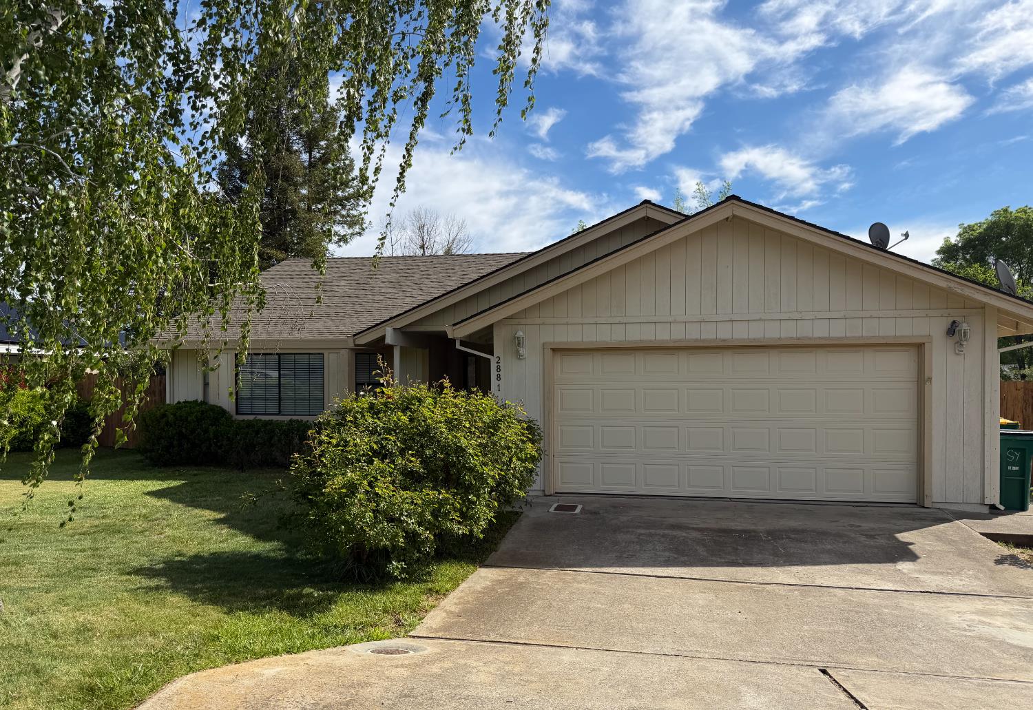 2881 Canterbury Circle