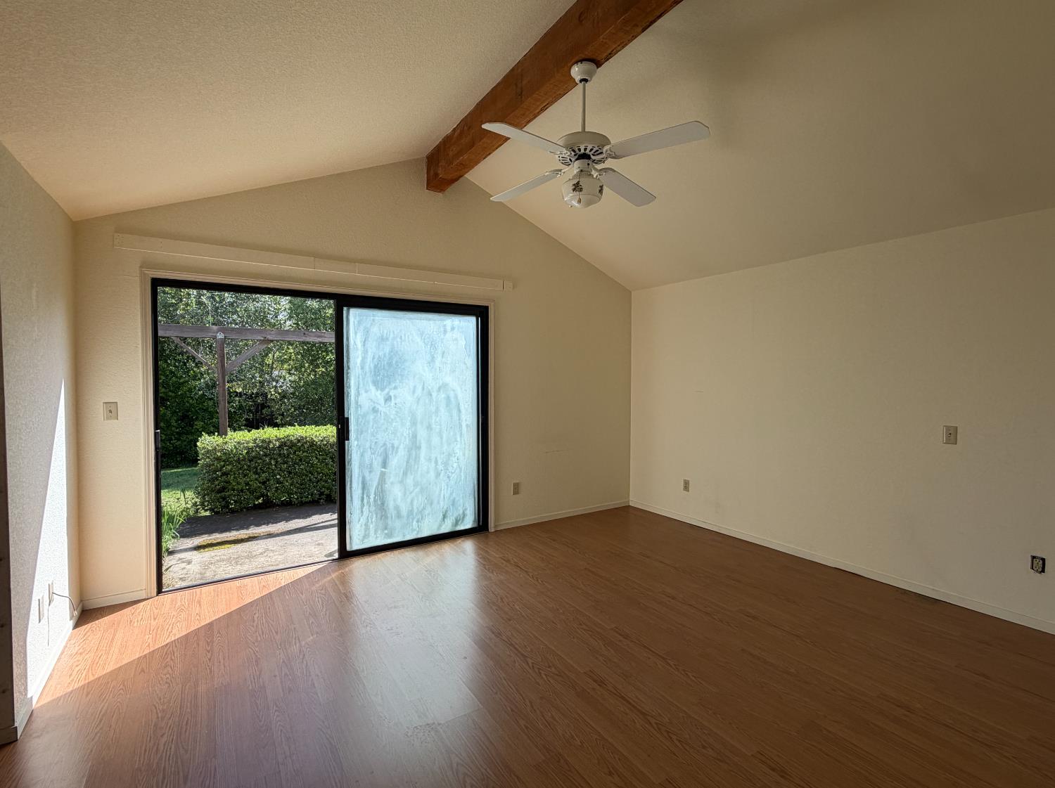 2881 Canterbury Circle