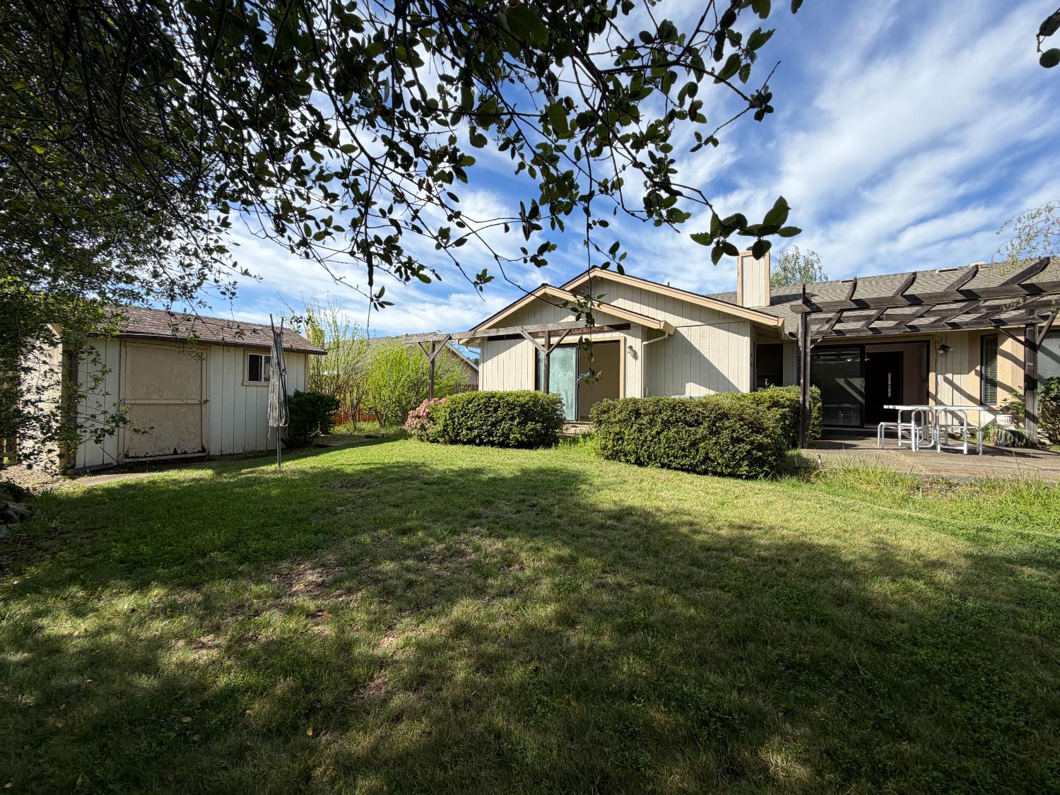 2881 Canterbury Circle