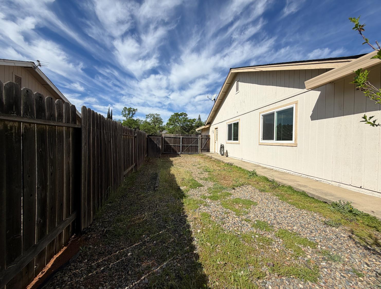 2881 Canterbury Circle