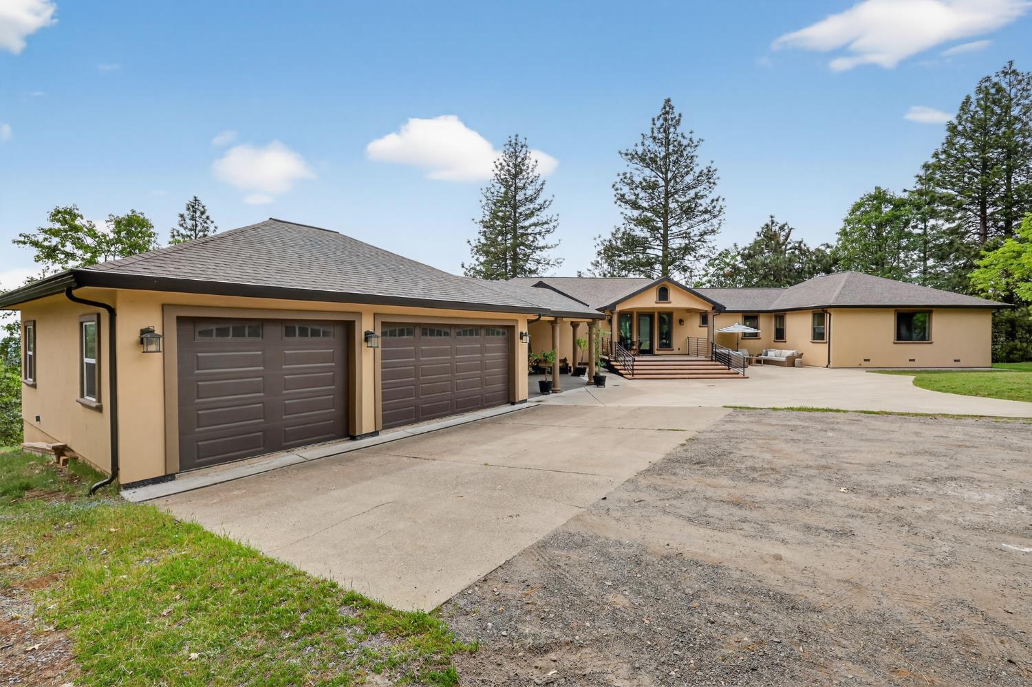 4860 Questa Mirada Court