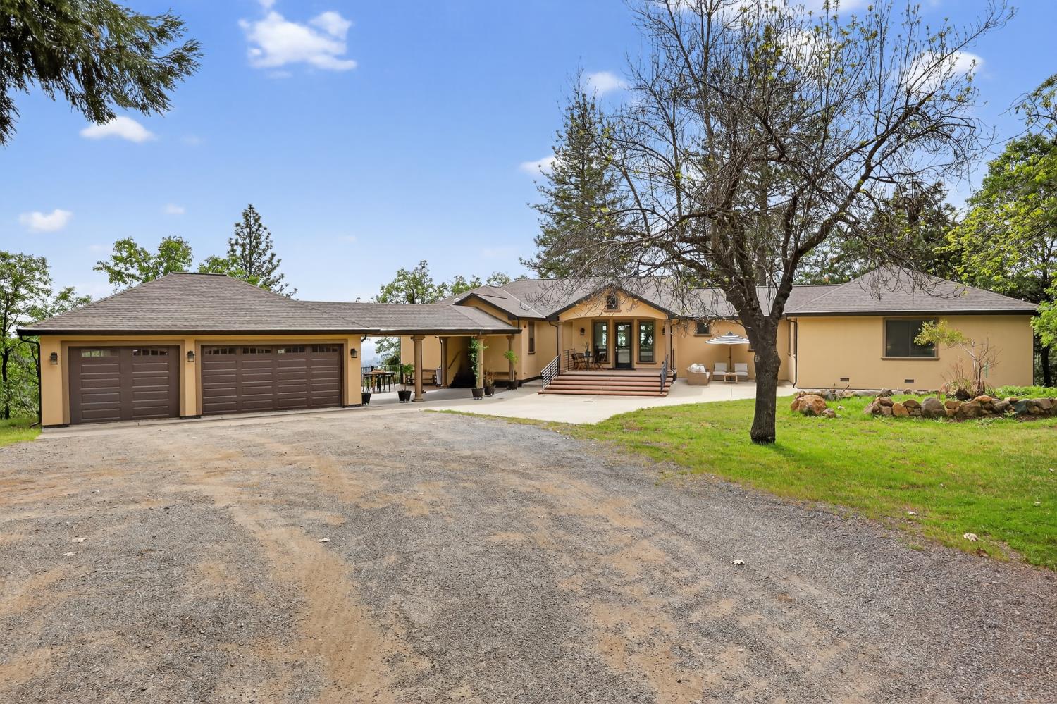 4860 Questa Mirada Court