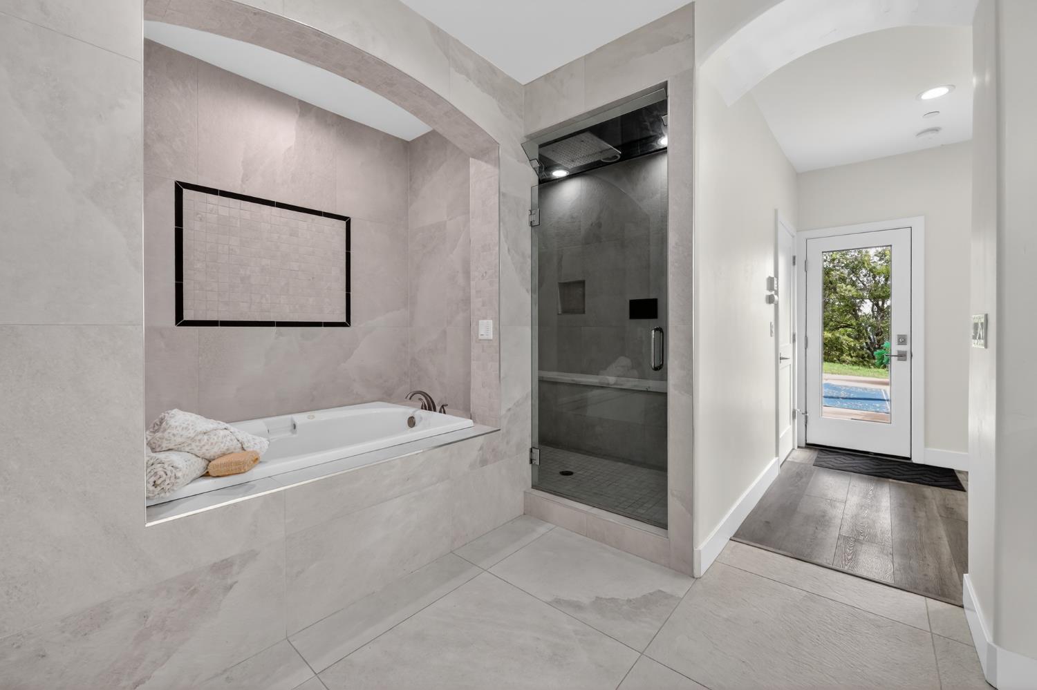 4860 Questa Mirada Court