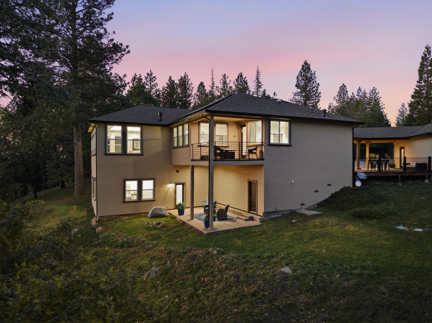 4860 Questa Mirada Court