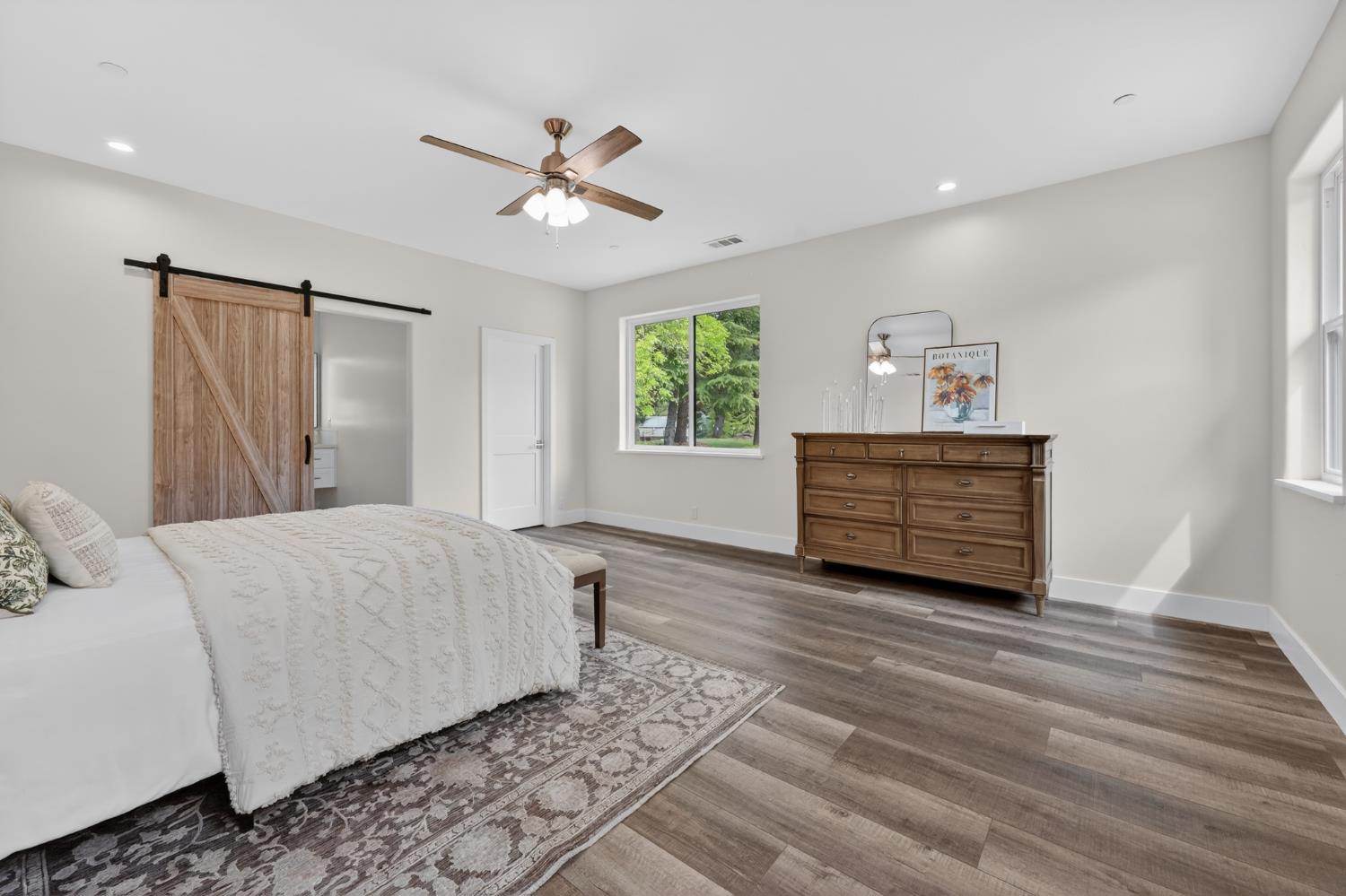 4860 Questa Mirada Court