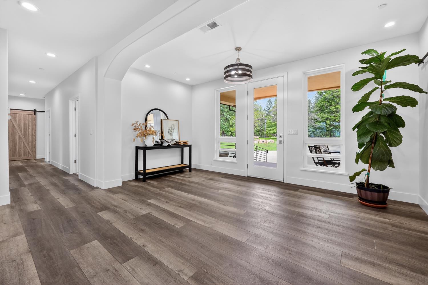 4860 Questa Mirada Court