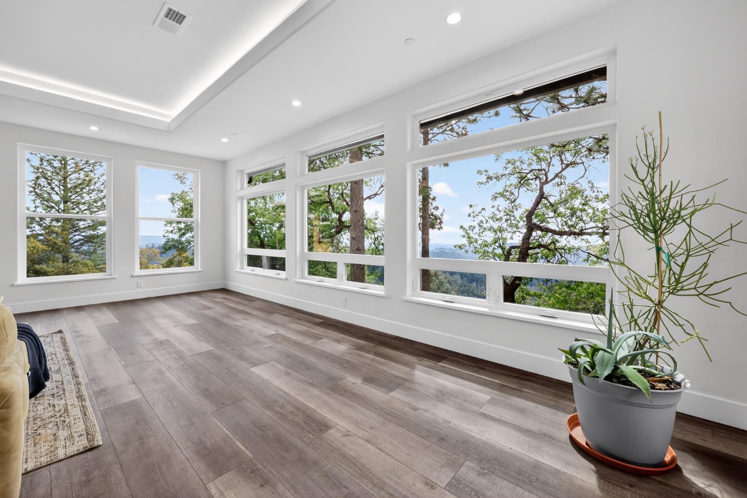 4860 Questa Mirada Court