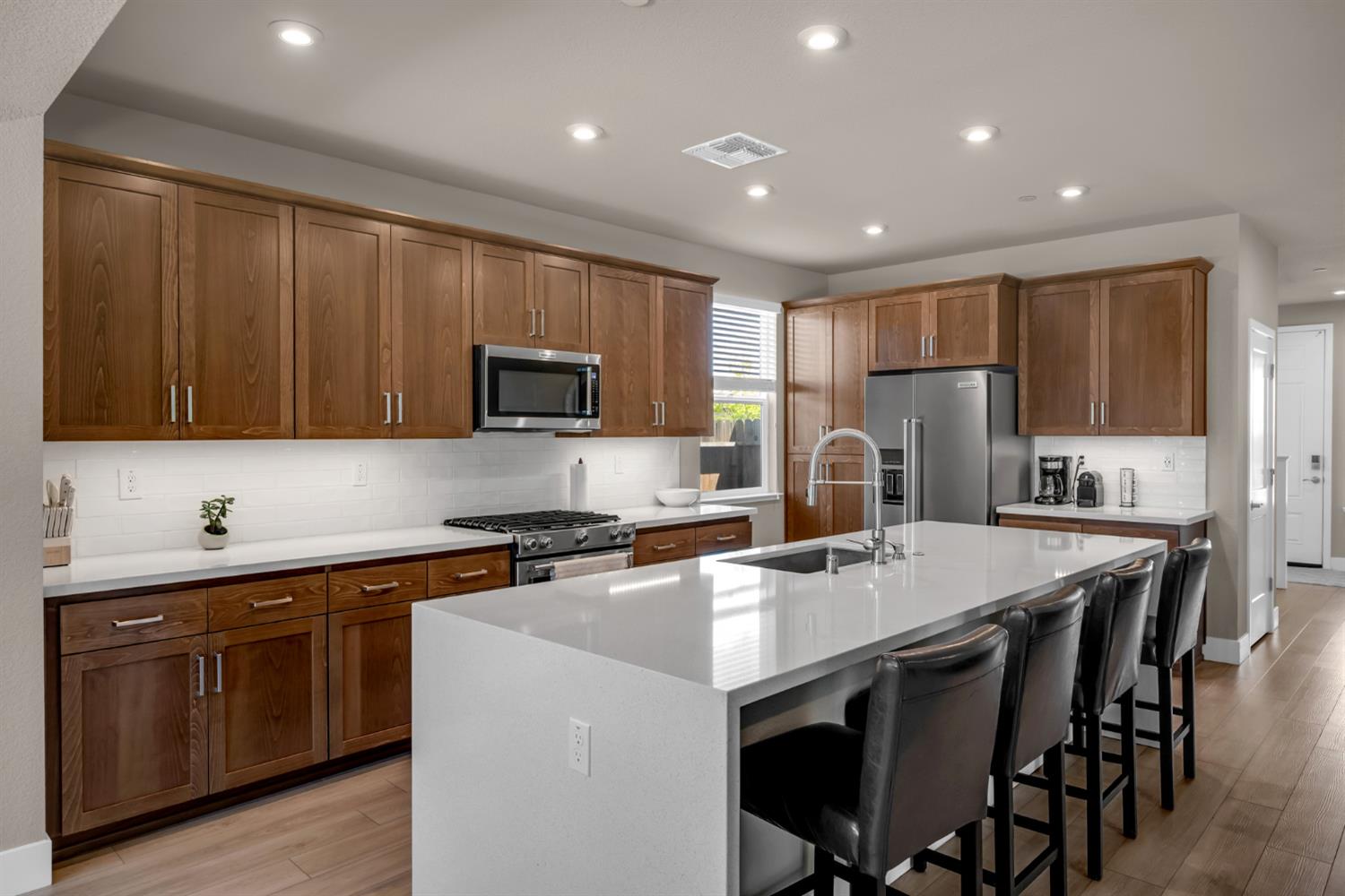 1318 Seneca Circle