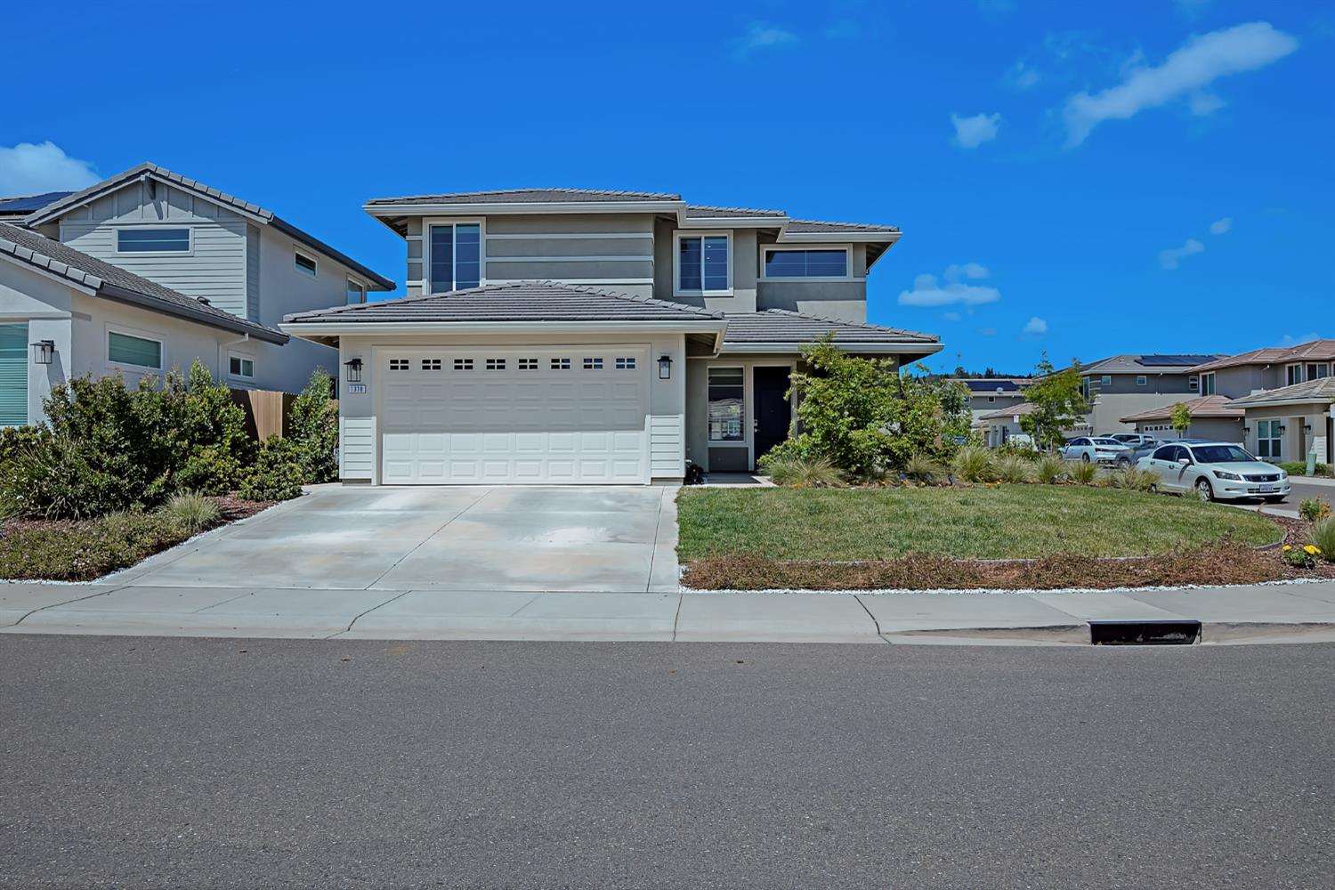 1318 Seneca Circle