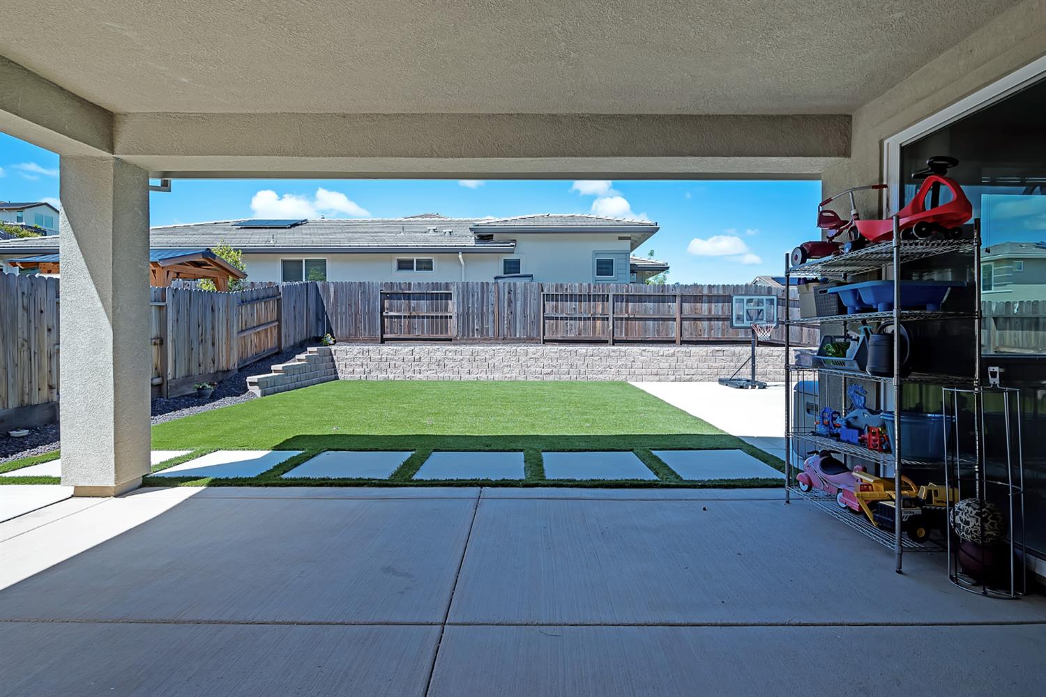 1318 Seneca Circle