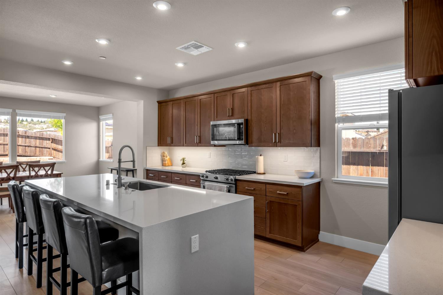 1318 Seneca Circle
