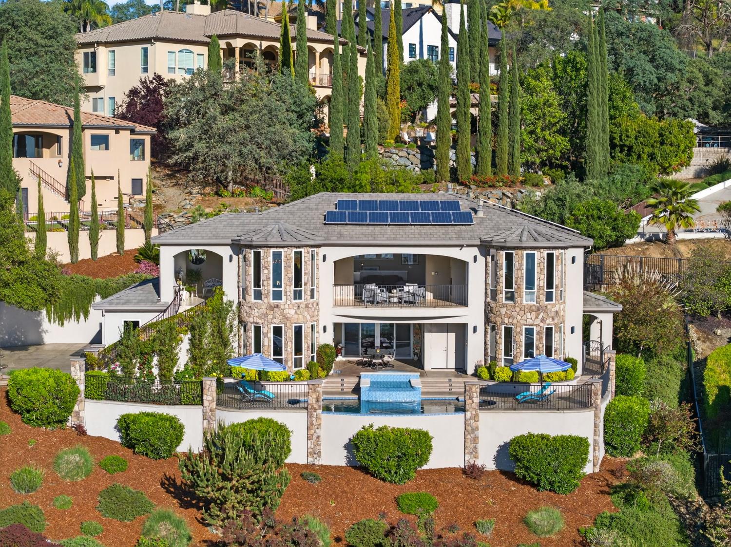 2129 Outrigger Drive