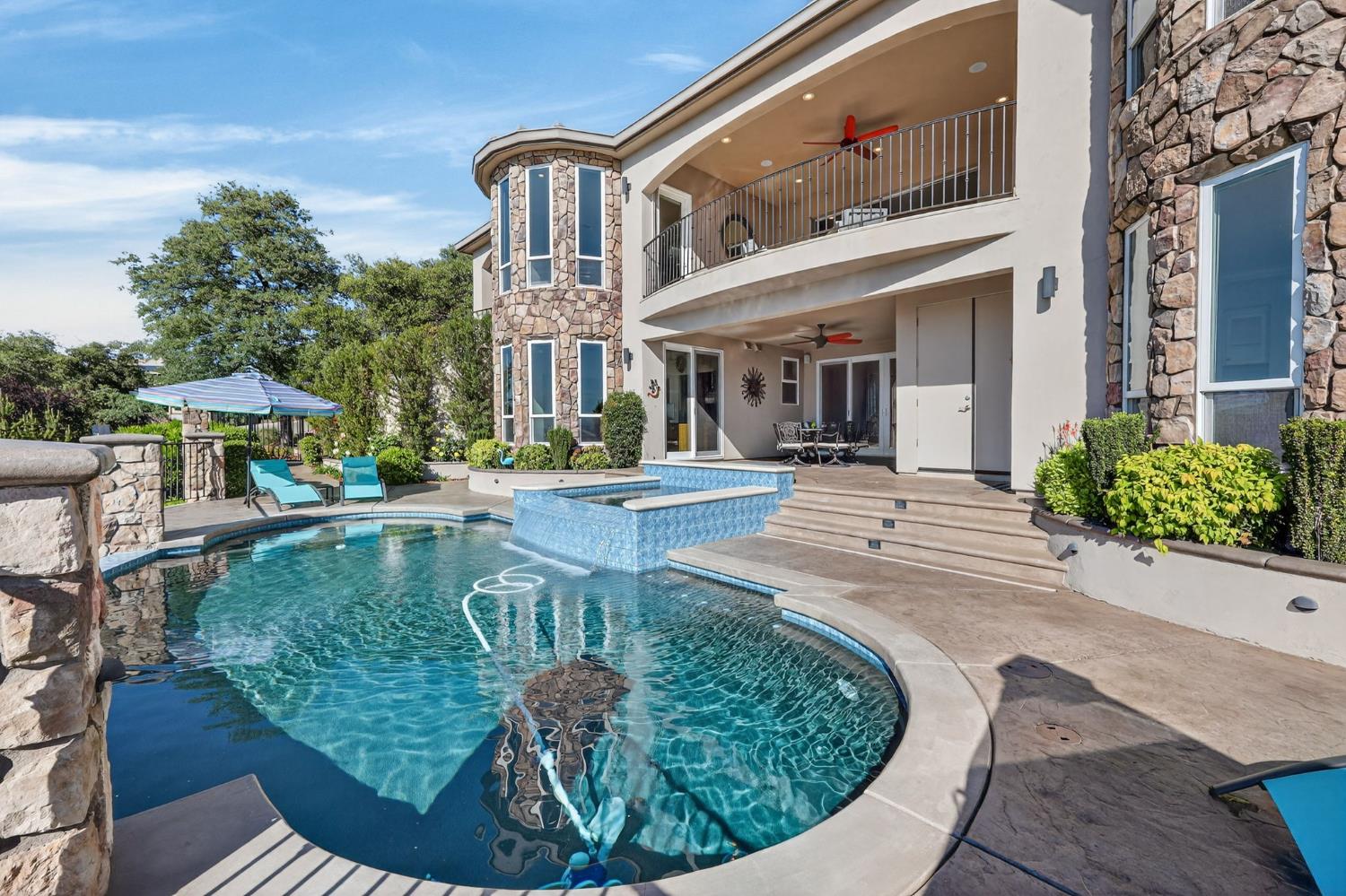 2129 Outrigger Drive