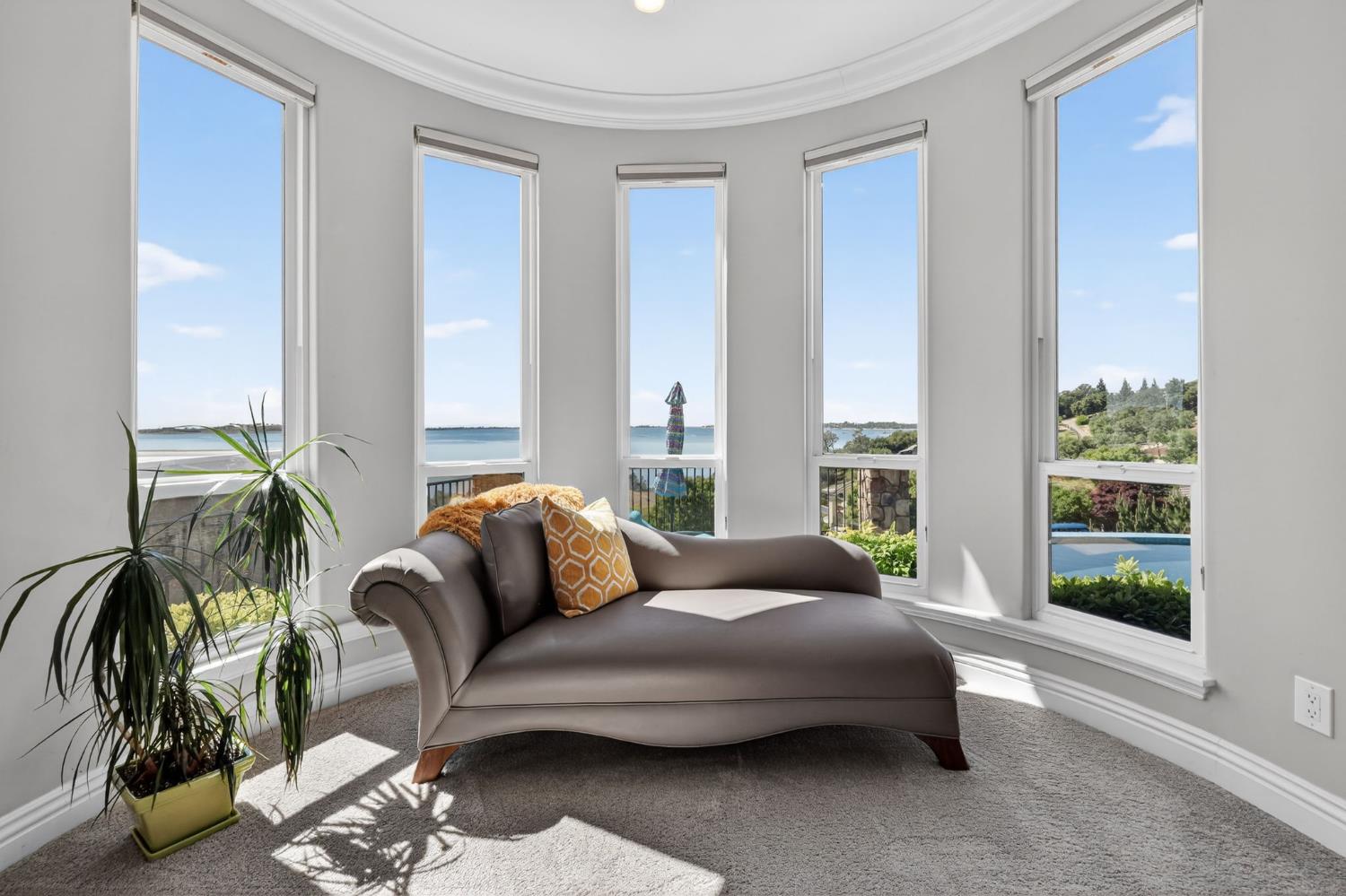 2129 Outrigger Drive