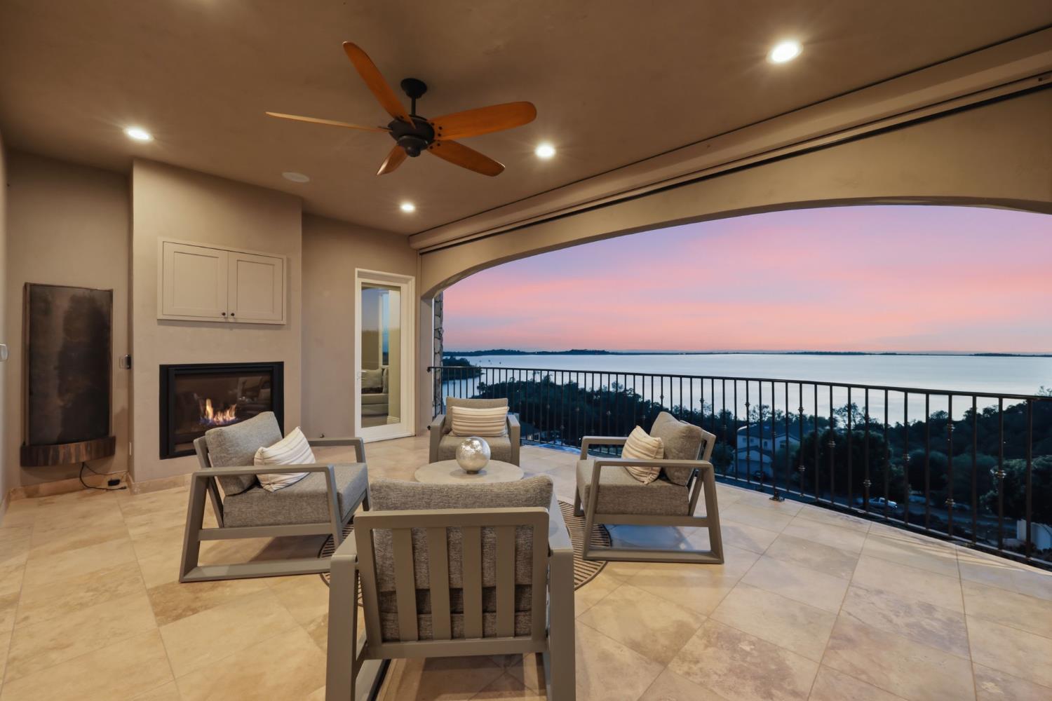 2129 Outrigger Drive