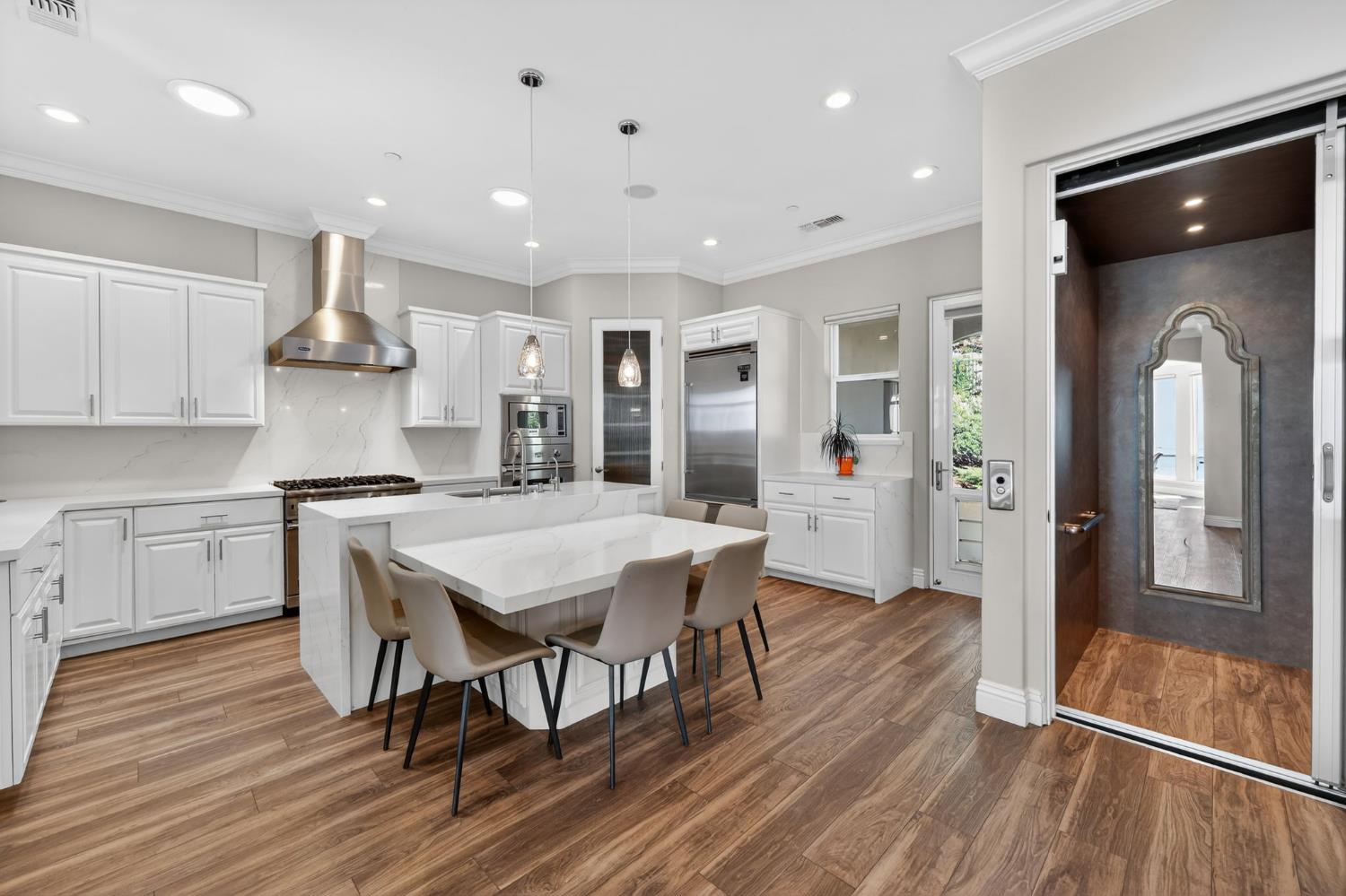 2129 Outrigger Drive