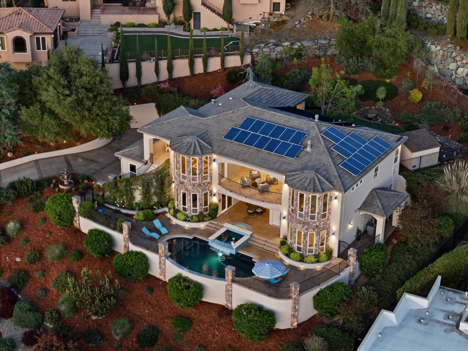 2129 Outrigger Drive