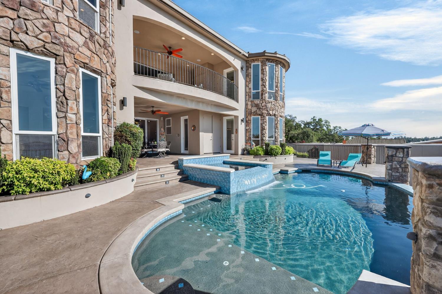 2129 Outrigger Drive