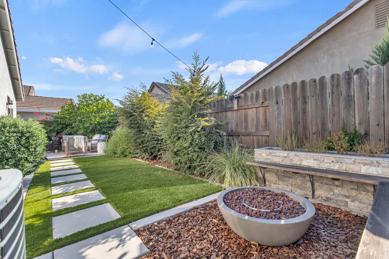 3147 Golden Trail Street