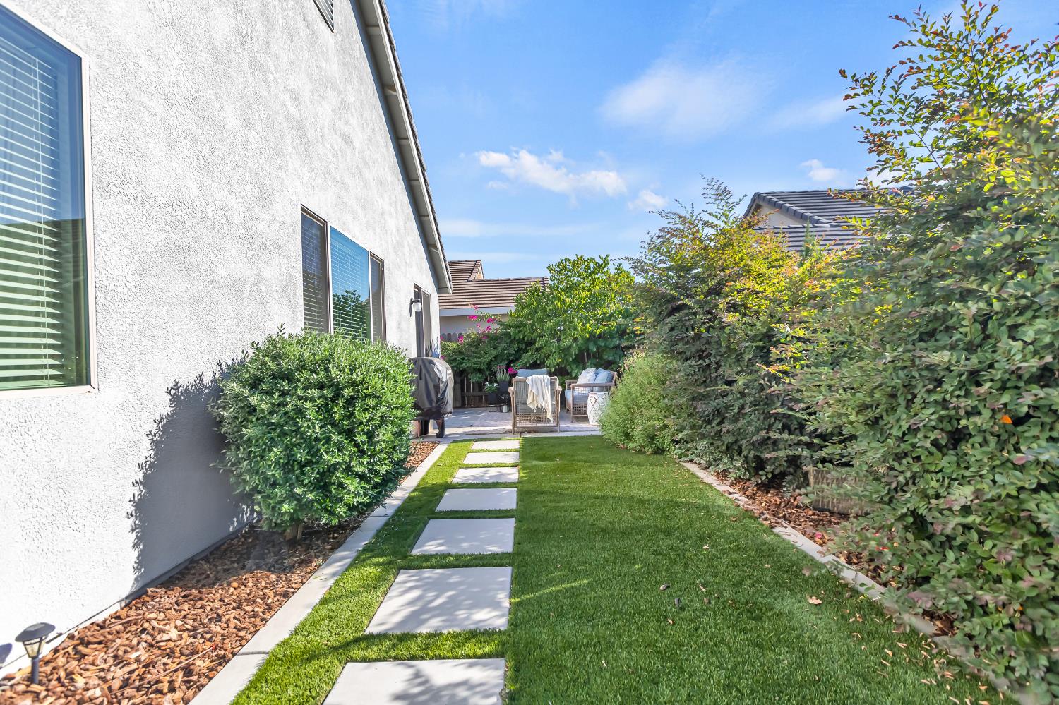 3147 Golden Trail Street