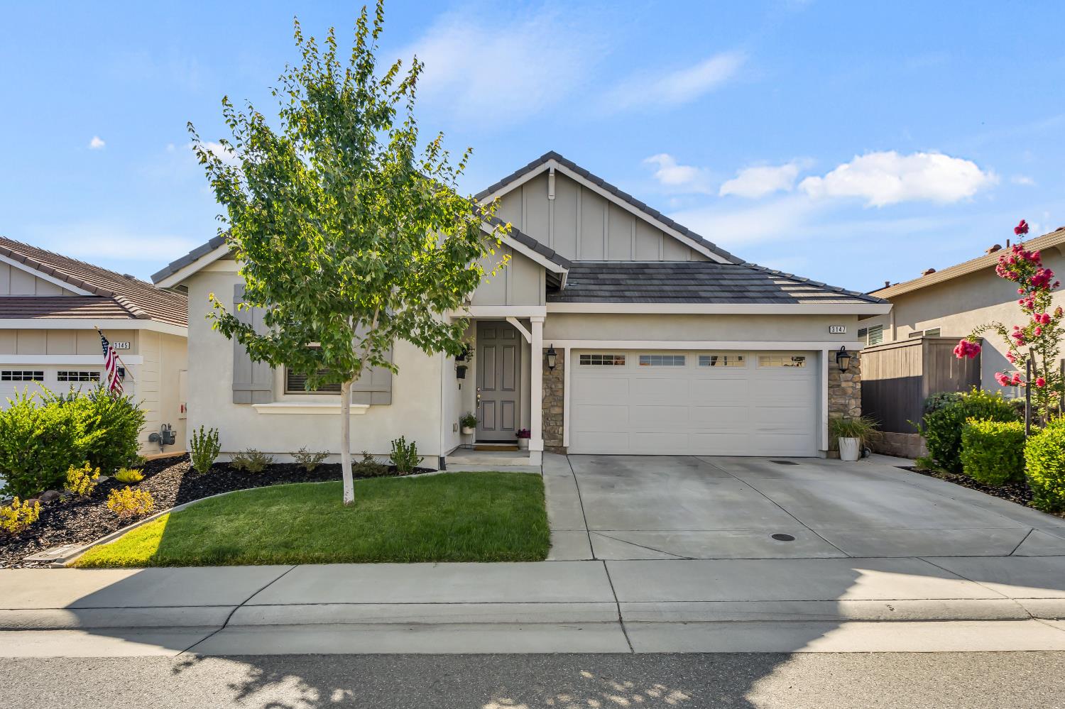 3147 Golden Trail Street