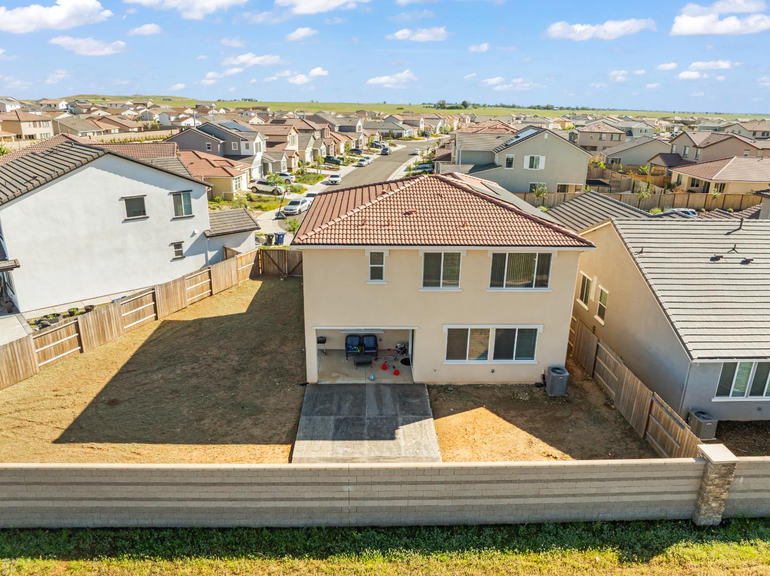 4385 Hawkfinch Circle