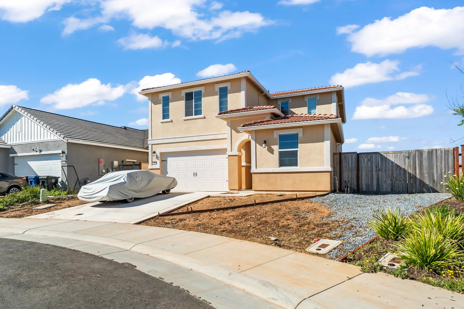 4385 Hawkfinch Circle